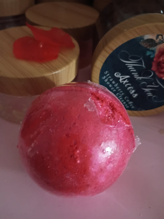 (Red) Strawberry Scented Bath Bombs